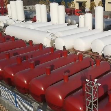 Réservoir de stockage cryogénique de 5 à 200 m3 de capacité pour l'oxygène, l'azote et l'argon