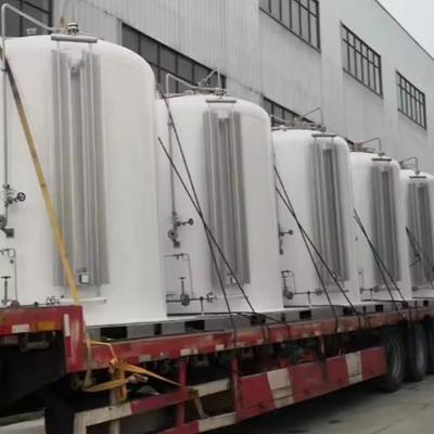 Le réservoir de stockage cryogénique de 20 pieds conforme à la norme ASME est de 1,6 MPa à -196 °C.