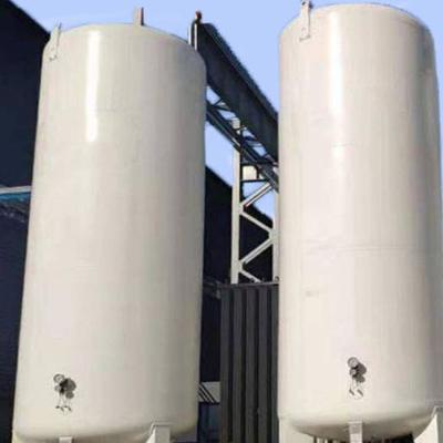 Le réservoir de stockage cryogénique de 20 pieds conforme à la norme ASME est de 1,6 MPa à -196 °C.