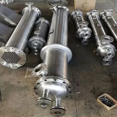 Refroidisseur 380v 220v d'échangeur de chaleur de tube de coquille d'acier inoxydable